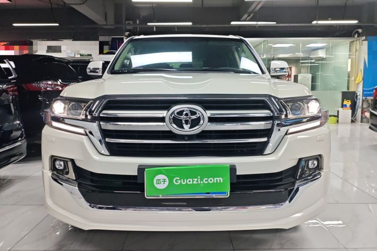 Used Toyota Land Cruiser 2019 4.0L GX-R GT Dual Fuel Velvet Middle East