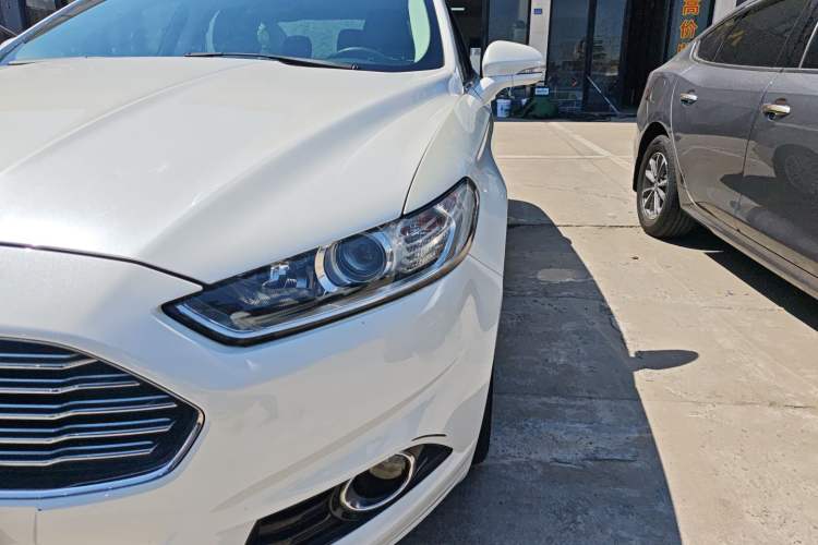 Used Ford Mondeo 2013 2.0L GTDi 200 Fashion Edition
