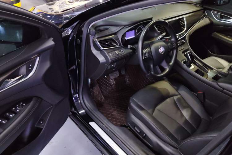 Used Buick LaCrosse 2022 552T Luxury Version
