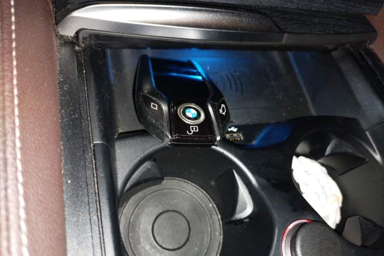 Used BMW 5 Series New Energy 2021 535Le M Sport Package Vehicle Key