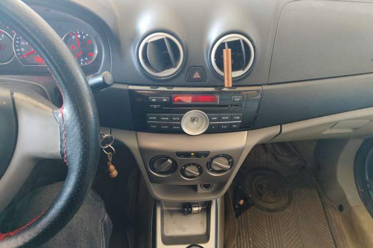 Used Changan Alsvin V3 2012 1.3L Manual Luxury Version China IV Standard
