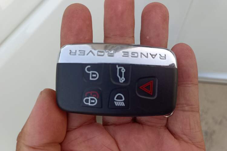 Used Land Rover Range 2014 3.0 SC V6 Vogue SE Long-Wheelbase Edition Vehicle Key