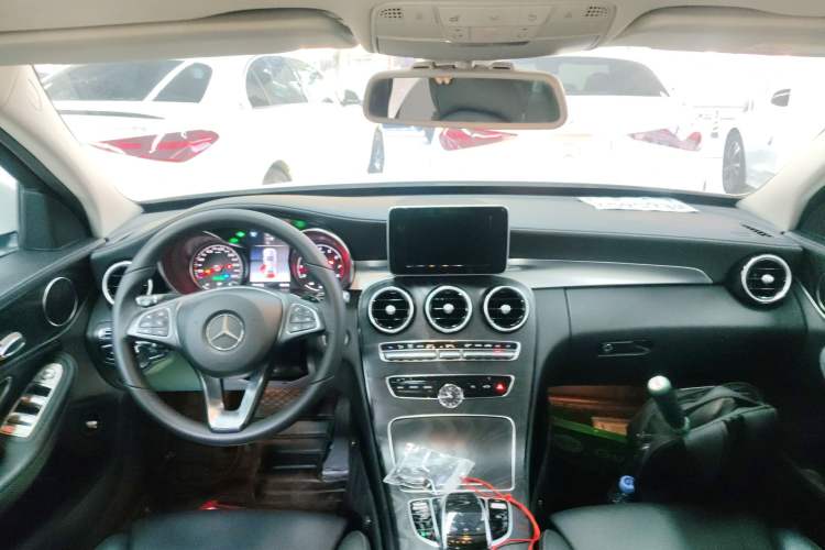 Used Mercedes-Benz C-Class 2018 C 180 L Fashion Edition Sport Version