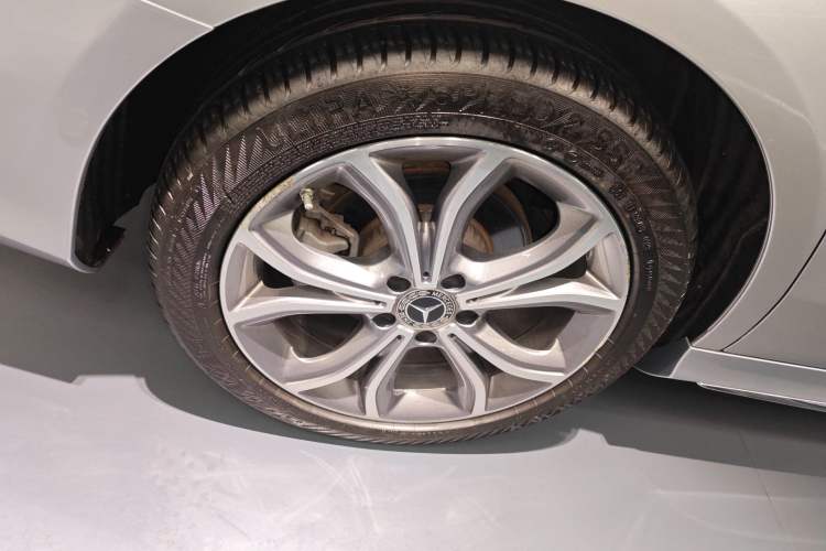 Used Mercedes-Benz E-Class 2021 Restyled E 300 L Sport Premium Edition
