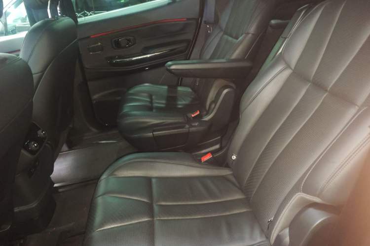 Used Nio ES8 2020 415 km Signature Edition 6-Seater Version Left Rear Seat