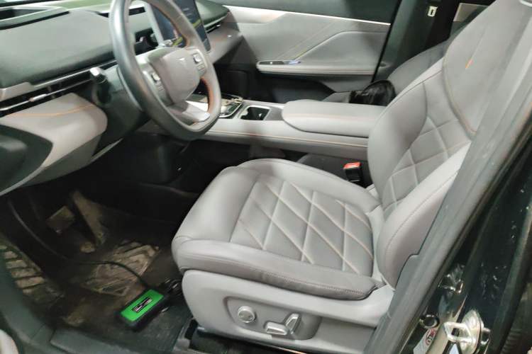 Used Deepal S05 2024 510Max Pure Electric Version Left Front Seat