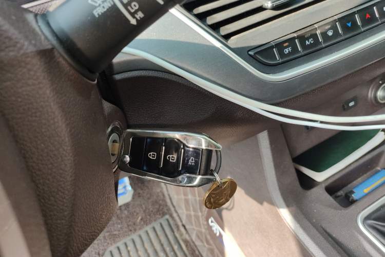 Used BAW Ruisheng Ace M7 2023 2.0L CNG Long Wheelbase Wealth Creation Version 7-seater