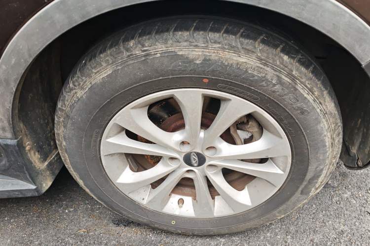 Used Chery Tiggo 5 2014 2.0L CVT Joyful Edition Right Front Wheel Hub