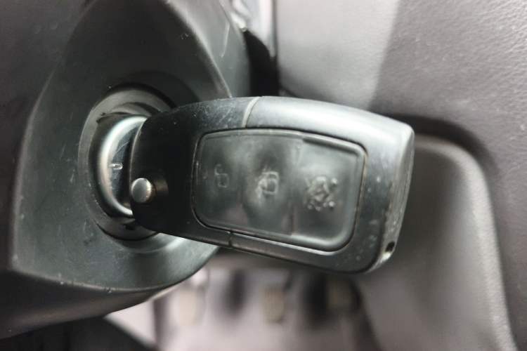 Used Ford Focus 2013 Hatchback Classic 1.8L Manual Base Model