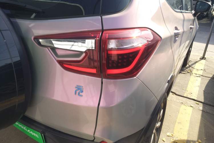 Used BYD Yuan New Energy 2018 EV360 Smart Connect Cool Edition