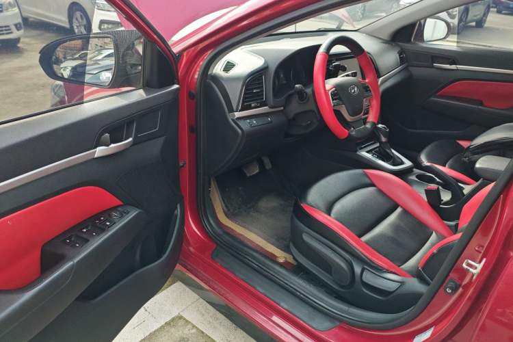 Used Hyundai Elantra (6th Generation / Lingdong) 2016 1.6L Automatic ZhiXuan – Elite Version