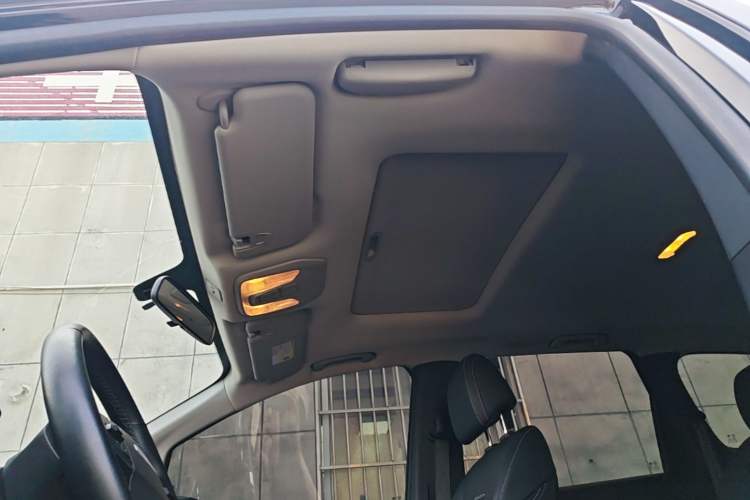 Used SAIC MAXUS G50 2022 1.5T Automatic Comfort Touring B Headliner