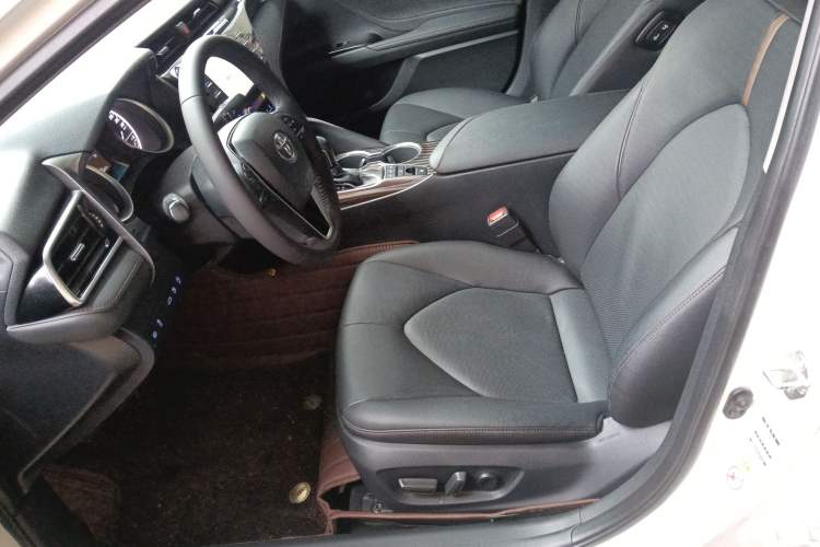 Used Toyota Camry 2018 2.5G Luxury Edition
