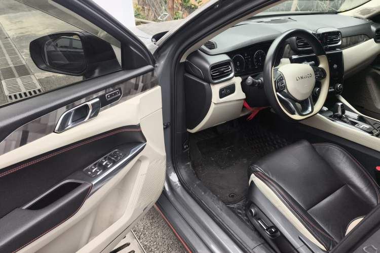 Used Lynk & Co 02 2018 1.5T DCT Two-Wheel Drive Zhaopu Version China V Standard