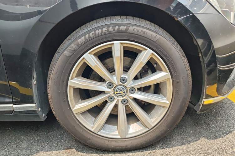 Used Volkswagen Magotan 2017 330TSI DSG Leading Model