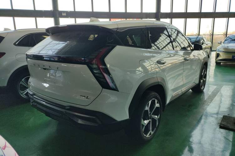 Used Geely Auto FX11 2023 2.0TD DCT Prestige Edition