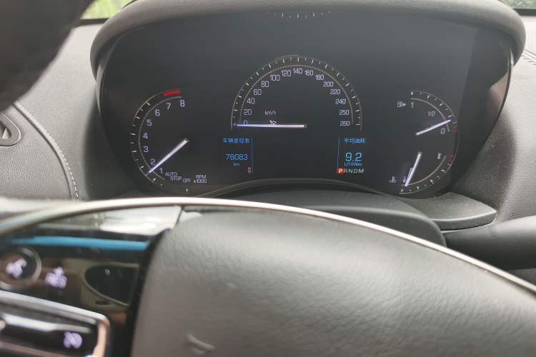 Used Cadillac ATS-L 2017 28T Fashion Edition Odometer Close Up