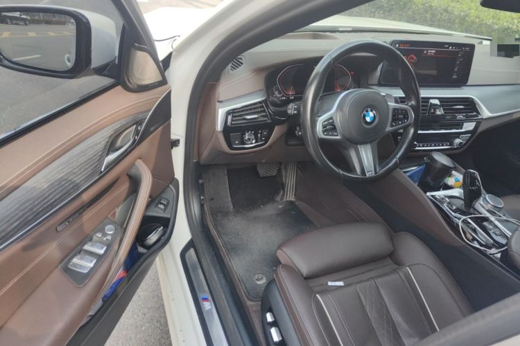 Used BMW 5 Series 2021 530Li Luxury Edition M Sport Package
