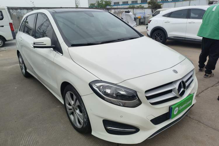 Used Mercedes-Benz B-Class 2017 B 200 Sport Edition
