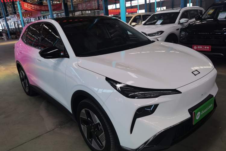 Used Bestune Yueyi 03 2025 565km Premium Edition Exterior 1