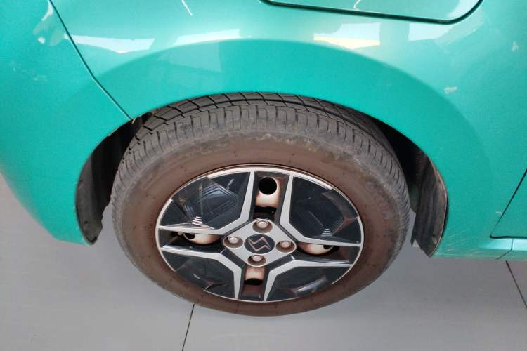 Used SOL E10X 2021 302 km Range Fashion Edition 31.4 kWh