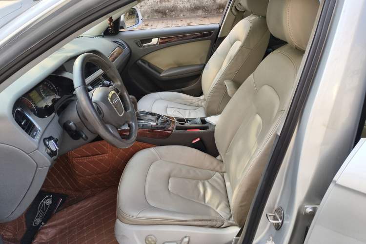 Used Audi A4L 2011 2.0 TFSI Technology Edition
