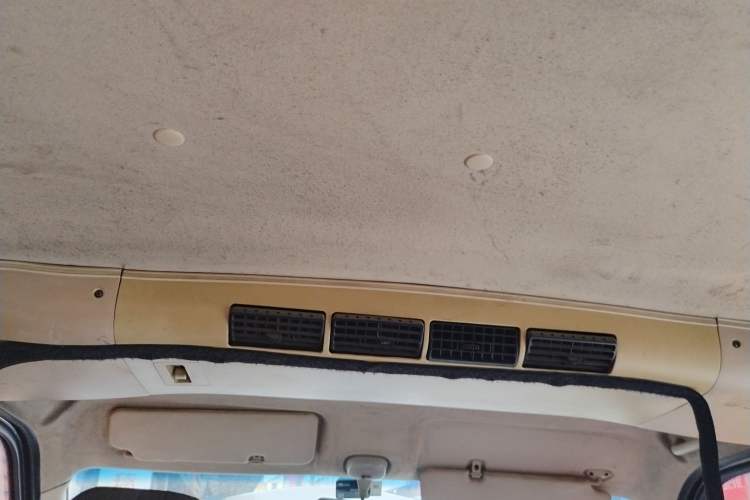 Used CHANGAN KAICHENG Ruixing M70 2018 1.5L Comfort Model Flat-Top Hatchback DAM15DL Headliner