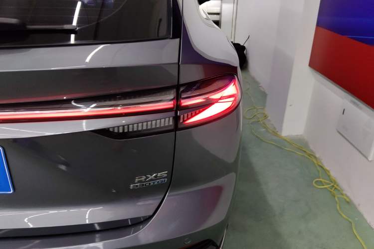 Used Roewe RX5 2023 1.5T Prestige Sliding-Screen Version