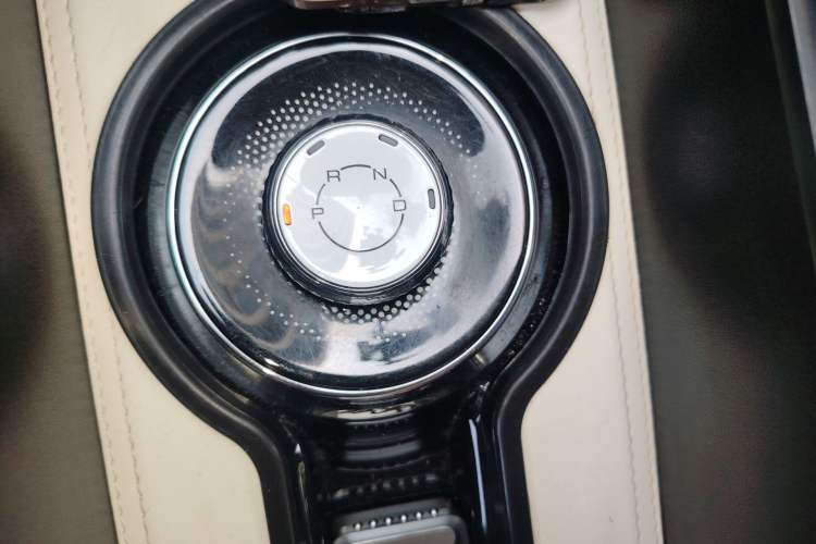 Used Wuling Bingo 2024 333 km Enjoyment Version Gear Lever