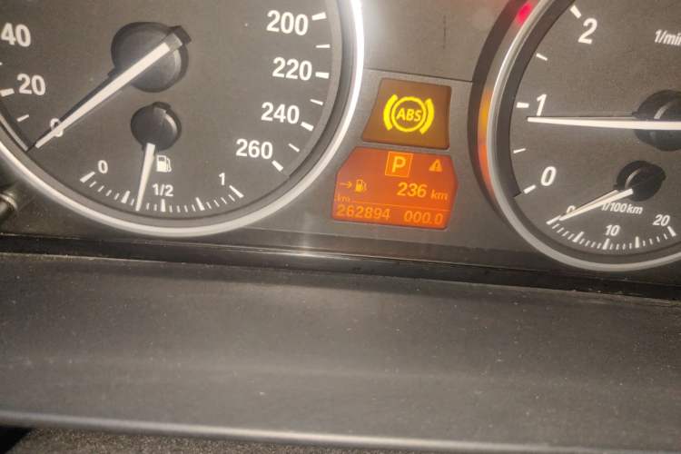 Used BMW 5 Series 2008 523Li Leading Model
