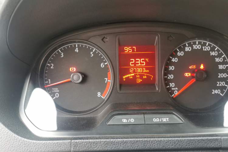Used Volkswagen Jetta 2015 Value Edition 1.6L Manual Fashionable Style