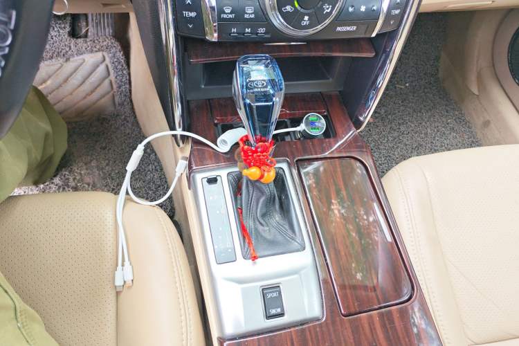 Used Toyota Reiz 2010 2.5S Fashion Elite Edition
