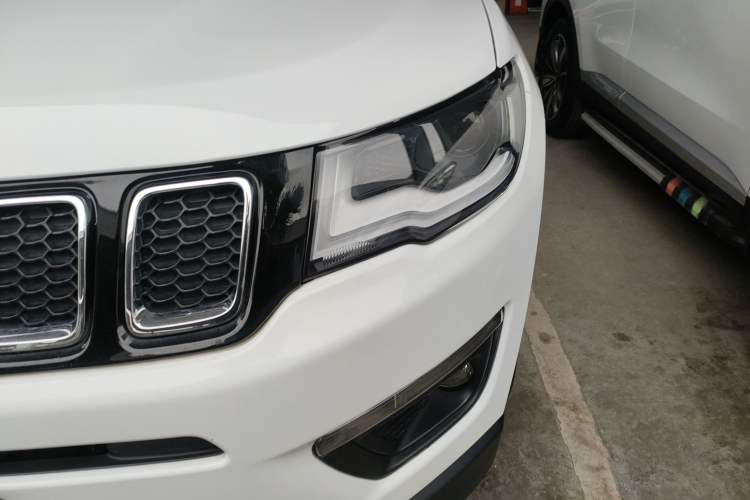 Used Jeep Compass 2019 200T Automatic Family Edition - Connected Large Screen Version