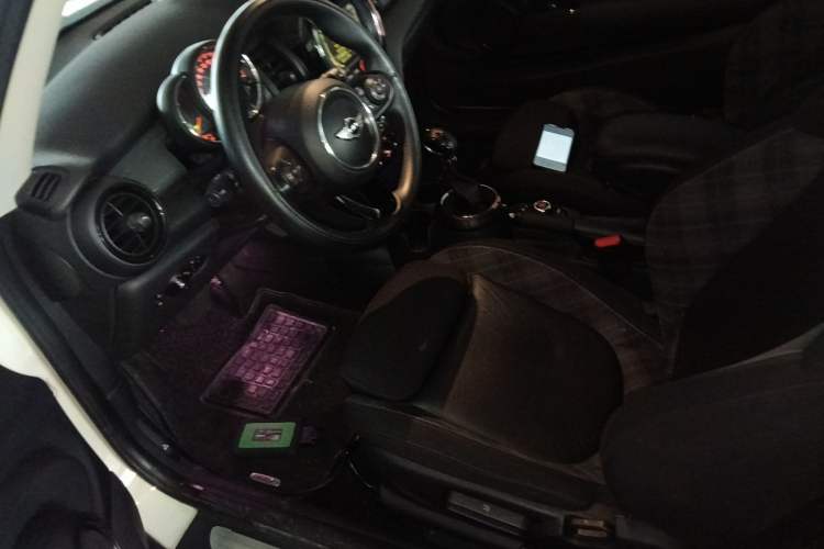 Used MINI 2016 1.5T COOPER Left Front Seat