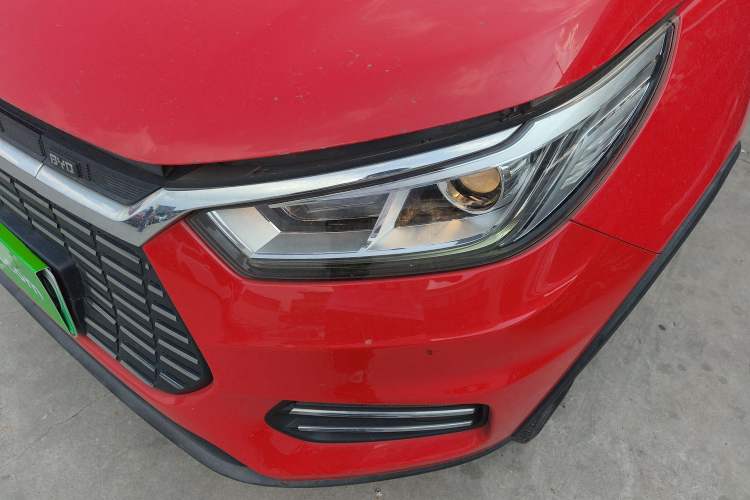 Used BYD Yuan New Energy 2018 EV360 Smart Connect Cool Edition Left Front Headlight