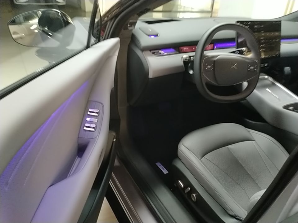 XPeng P7+ 2026 Model, Range-Extended 1550 Max Flagship Edition — снимка 18