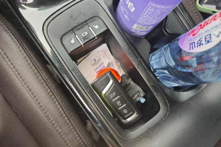 Used GAC Trumpchi GS4 2018 235T Automatic Two-Wheel Drive Luxury Smart Connectivity Millionth Anniversary Edition
