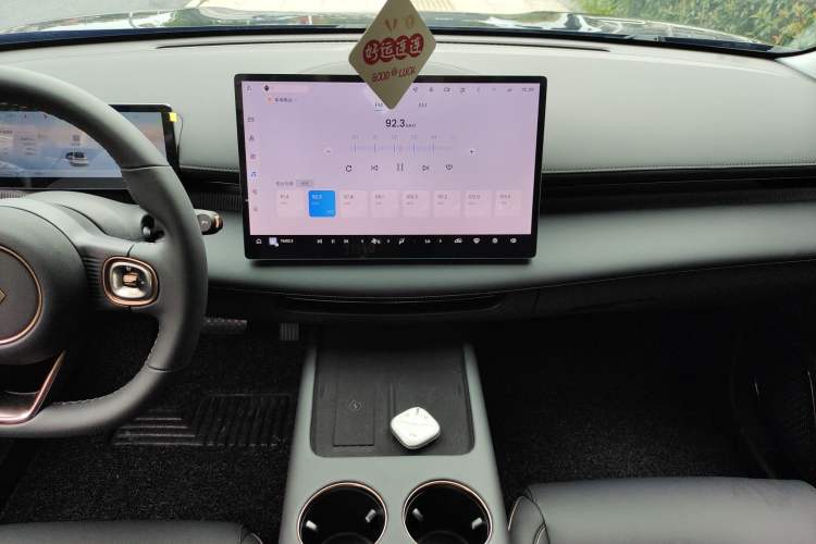 Used Baojun Enjoy 2025 Plug-in Hybrid 140km Luxury Edition