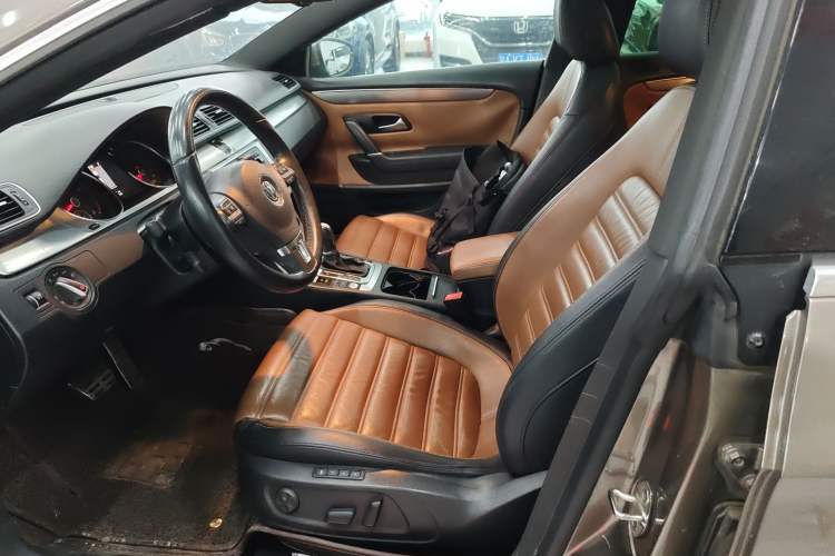 Used Volkswagen FAW-Volkswagen CC 2013 1.8TSI Luxury Model Left Front Seat