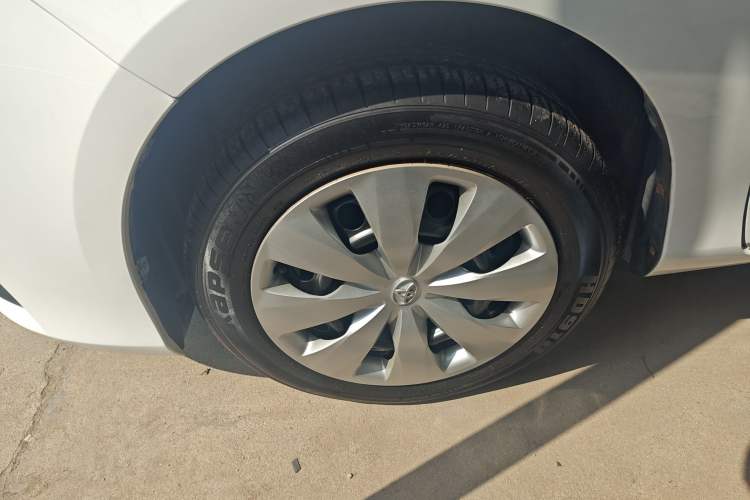 Used Toyota YARiS L Zhi Xuan 2016 Revised 1.5E CVT Charming Edition
