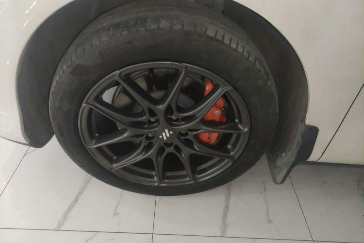 Used IM LS6 2023 Max Standard Edition
