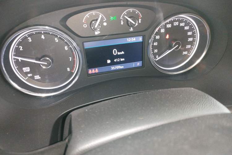 Used Buick LaCrosse 2022 652T Luxury Version
