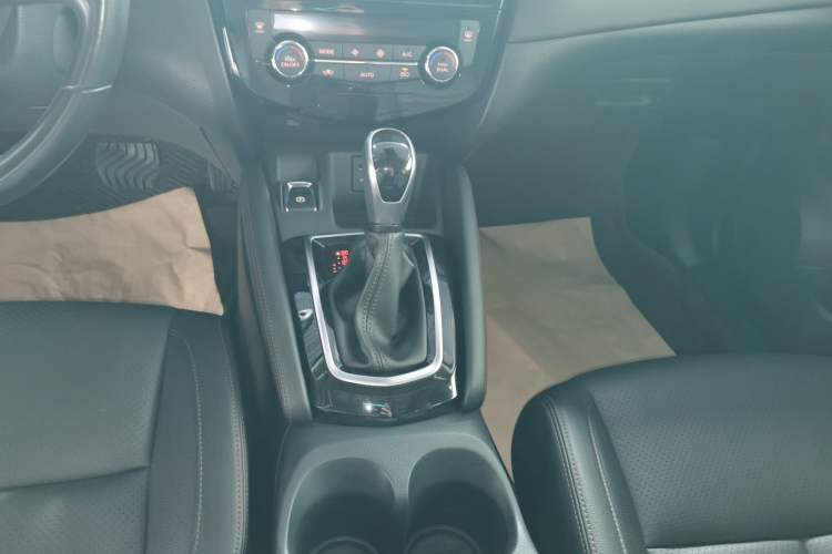 Used Nissan Qashqai 2022 2.0L CVT XV Premier Luxury Edition