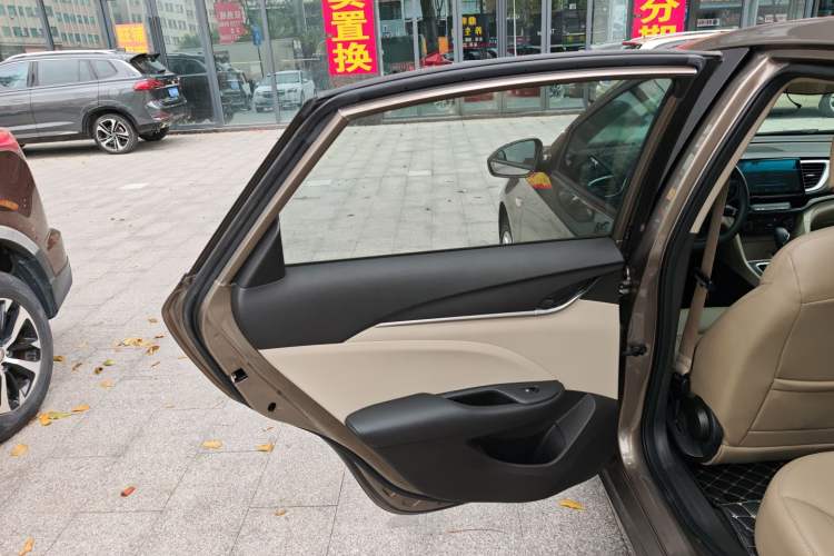 Used Buick GT 2019 15T Dual-Clutch Advanced Version China VI Standard
