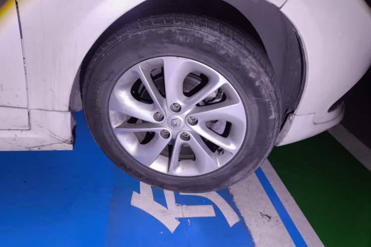 Used Renault Fluence 2015 2.0L Fashion Edition
