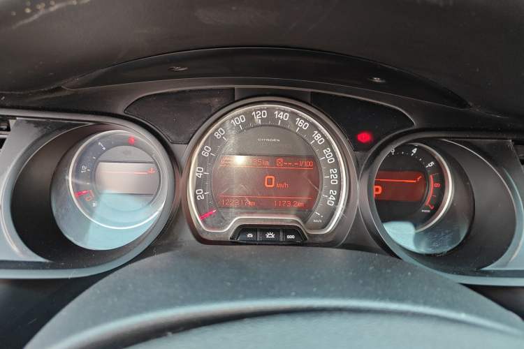 Used Citroen C5 2012 2.0L Automatic Luxury Edition
