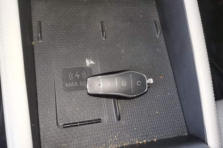 Used BYD Yuan UP 2025 Intelligent Driving Version 401 km Leading Edition Vehicle Key