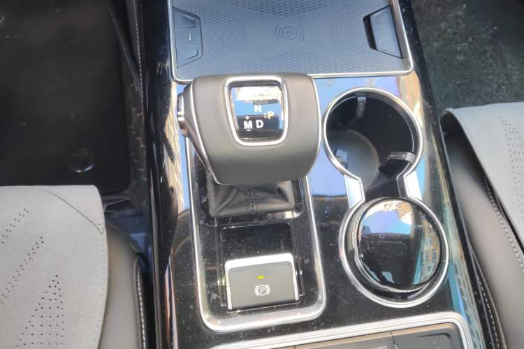 Used Hongqi HS7 2022 3.0T Automatic All-Wheel Drive ZhiLian QiChang Edition 5 Seats