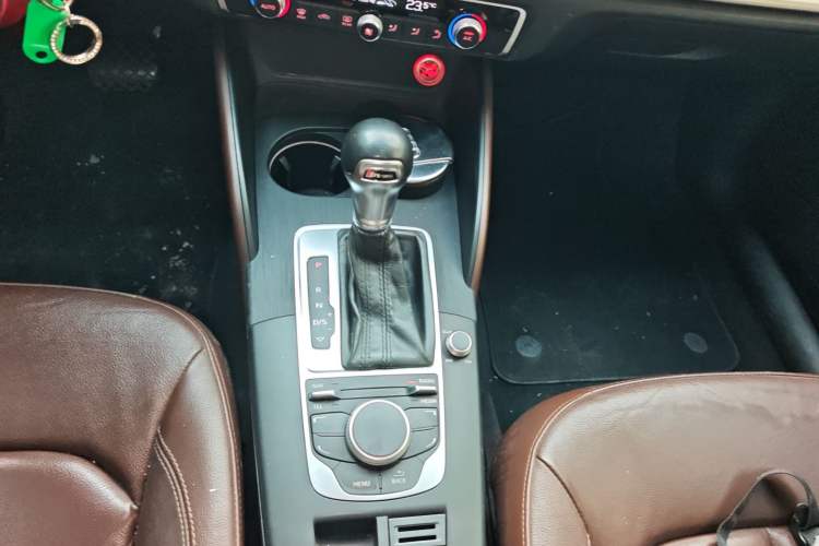 Used Audi A3 2015 Limousine 40 TFSI Automatic Comfort Model
