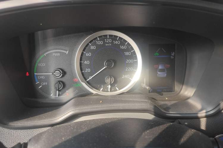 Used Toyota Corolla 2021 Dual-Motor 1.8L E-CVT Elite Edition
